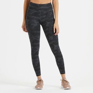 Vuori elevation performance legging